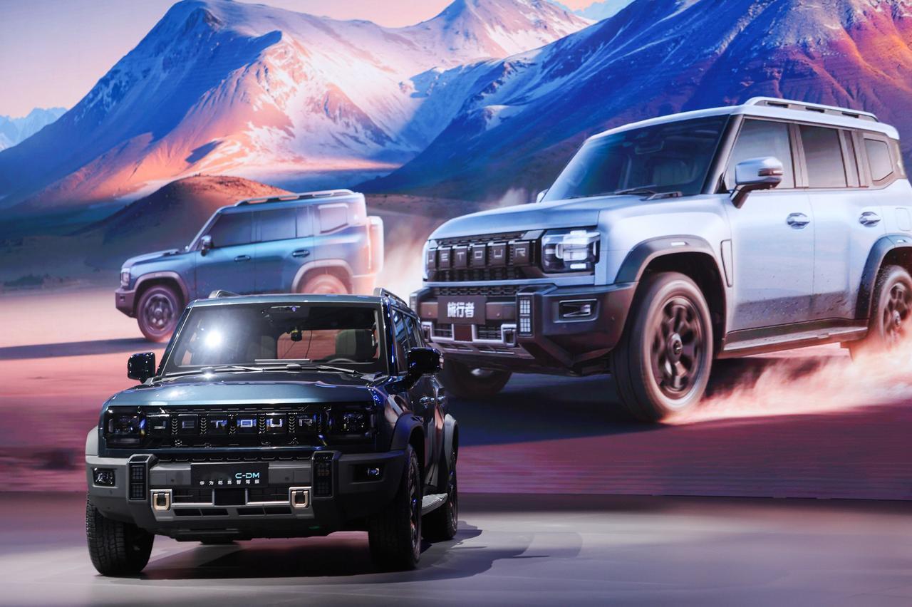 谈起国产“方盒子”，捷途旅行者 在路上的能见度非常高。

仅用26个月时间销量突