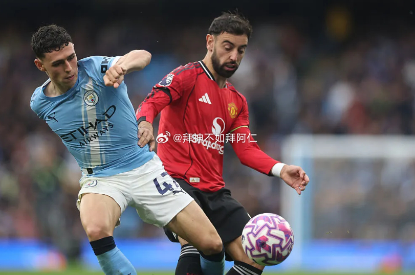 英超第22轮将迎焦点战，曼联vs曼城，卡里克迎来回归曼联之后的执教首秀。曼联上一