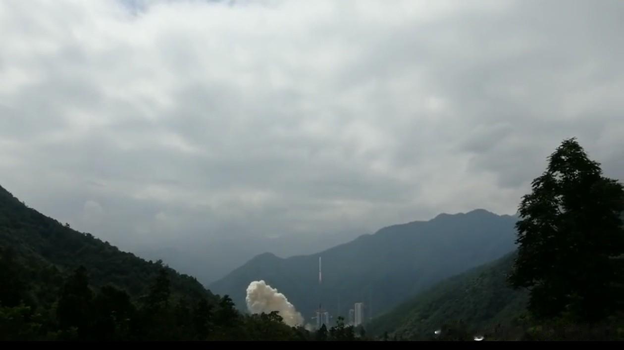中国航天史上的今天【2017年9月29日 长二丙“一箭三星”发射成功】2017年
