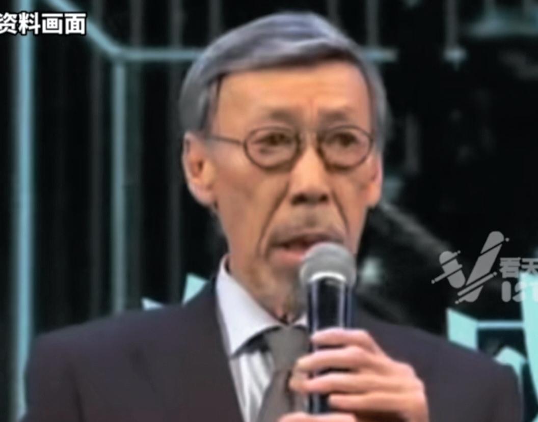 没想到金秋十月，香港痛失了三位老演员，许绍雄、冯淬帆、甄志强三位香港戏骨接连离开