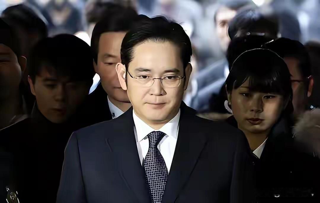 不准踏入中国市场一步？我国下达“逐客令”，三星绝望：放过我们
 
今年3月，三星