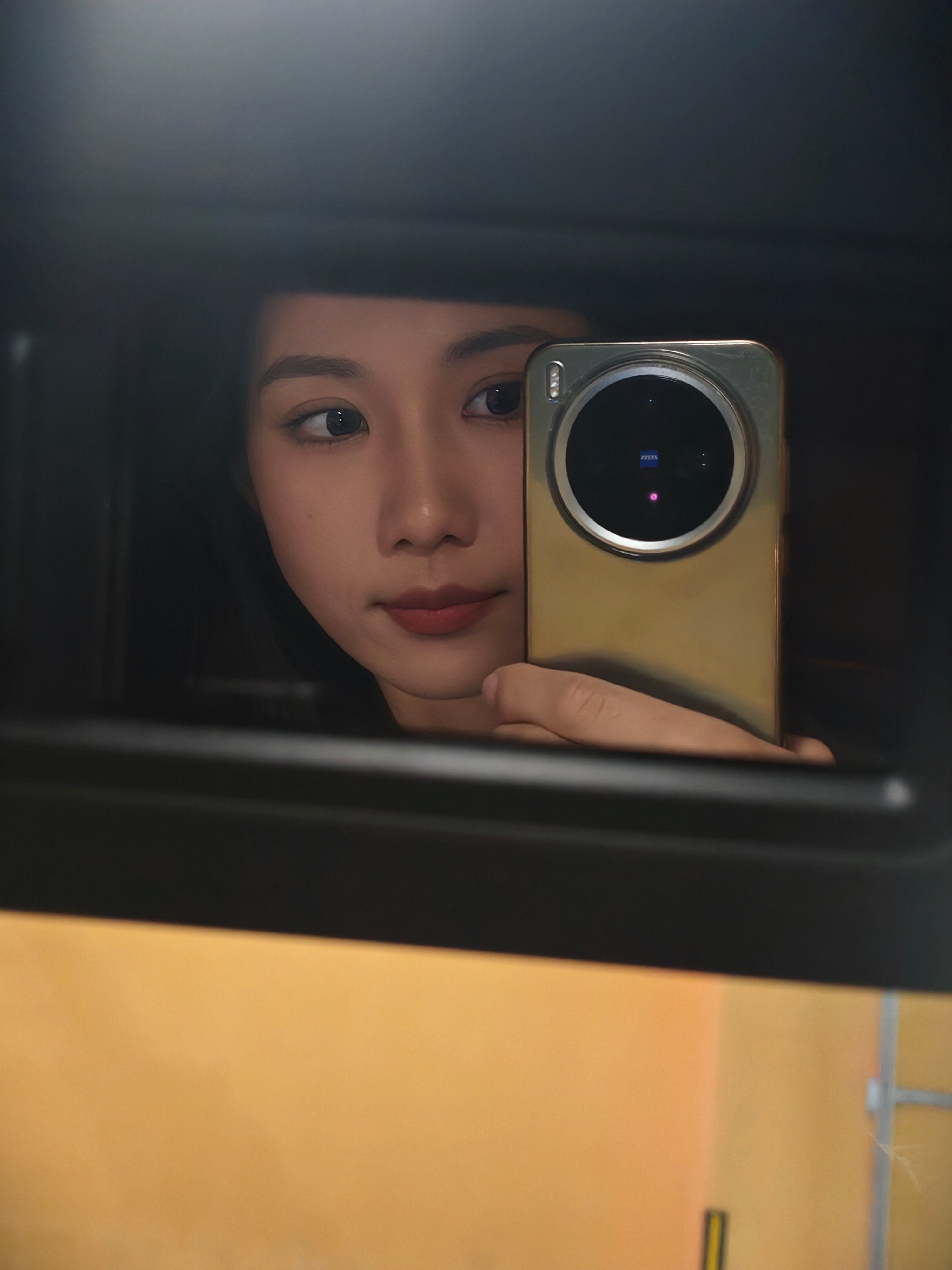 今天长这样！第一次用我车这个副驾屏！虽然屏幕不算很大，但感觉清晰度屏幕角度都不错