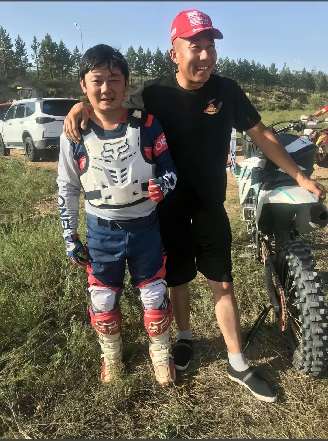 有一句话

我一直都不敢讲

我发现张雪机车现在能在全球市场爆火，那就是产品本身