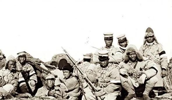 1929年， 刘珍年 在击败 张宗昌 ，枪杀老长官 褚玉璞 ，割据 胶东 十几县