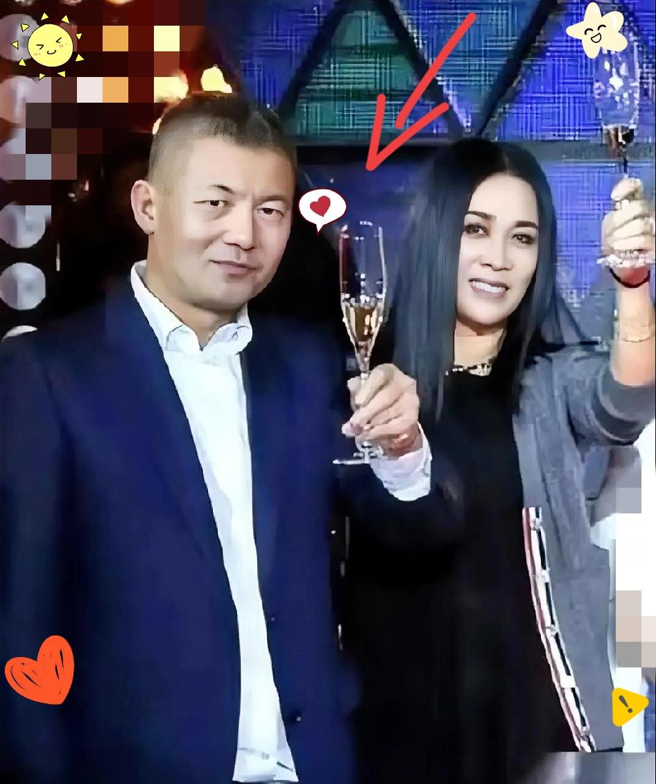 那英最近这事儿，
真该给所有夫妻敲个警钟！

其实过日子哪用得着非得盯着工资卡、