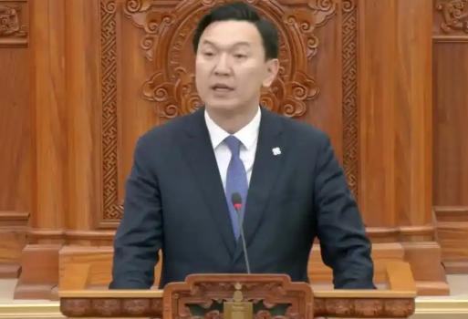 外网：蒙古国年轻人心态崩了，问：要满足什么条件，才能重新携手？

外网最近吵翻了