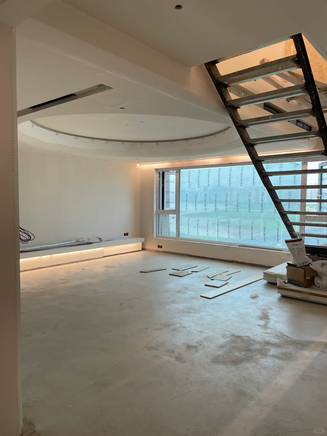 👈左滑，一键帮我把毛坯房装好填满家具谢谢