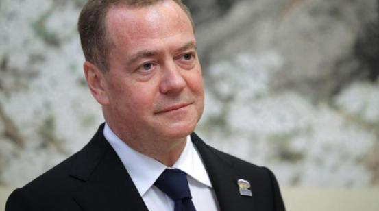 地狱笑话，俄方不准泽连斯基签投降书：希特勒当年就没有签
 
据俄通社报道，俄罗斯