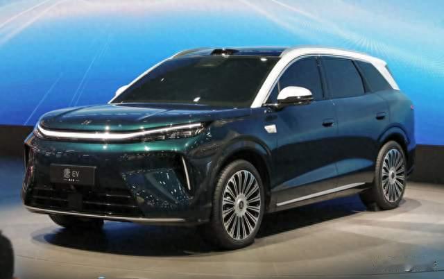 20万起买C级纯电SUV？比亚迪唐EV续航850km充电10分钟跑几百公里