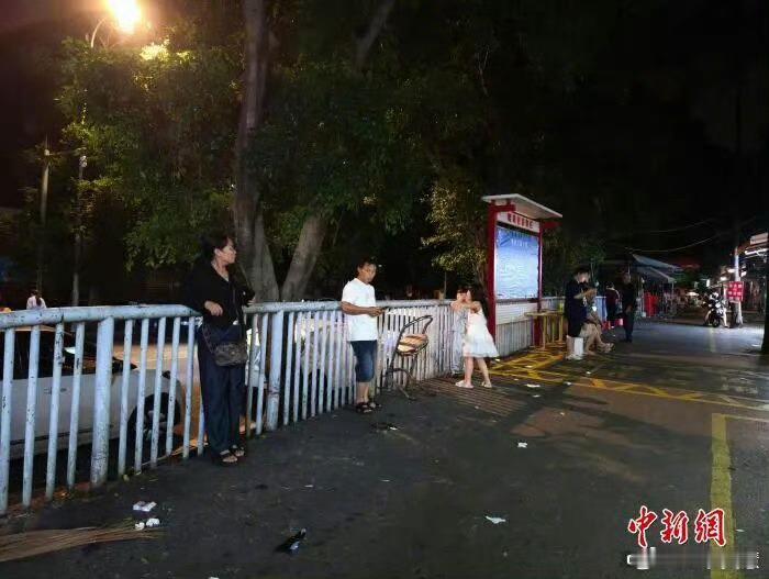 广西柳州地震已致3人失联我的天呀，柳州地震居然这么严重，现在有三个人失联 