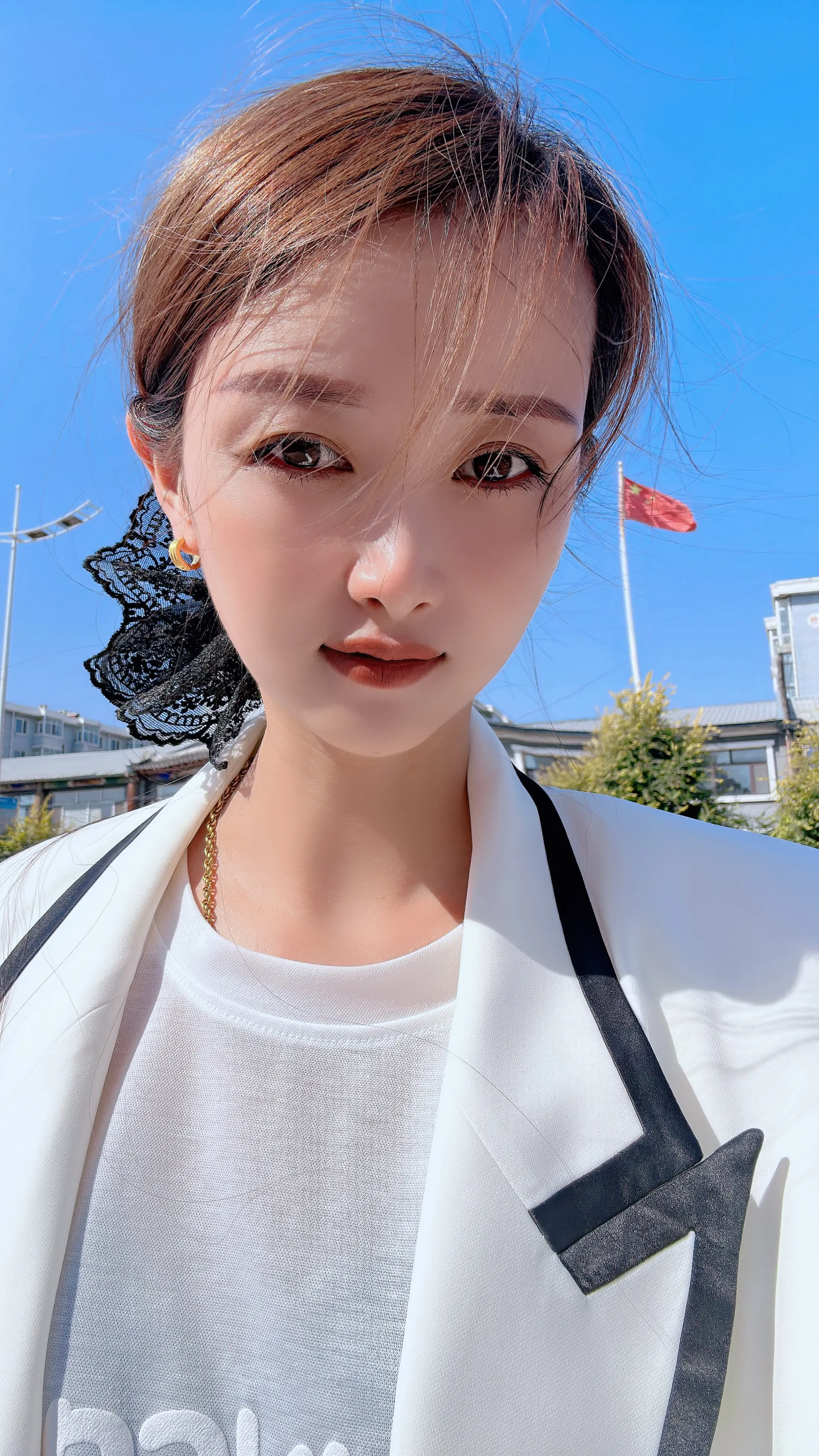 半生已过，啥也没有，只学会了沉默！