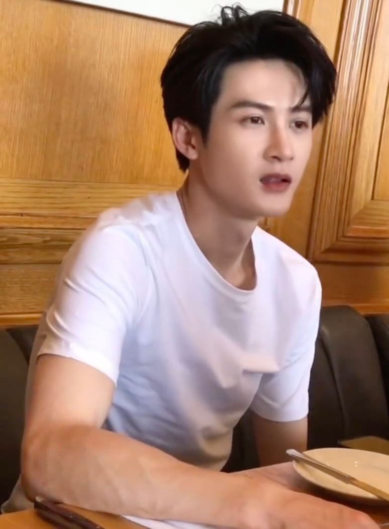 老公咪你萌！！！🥺🥰檀健次李亦非 