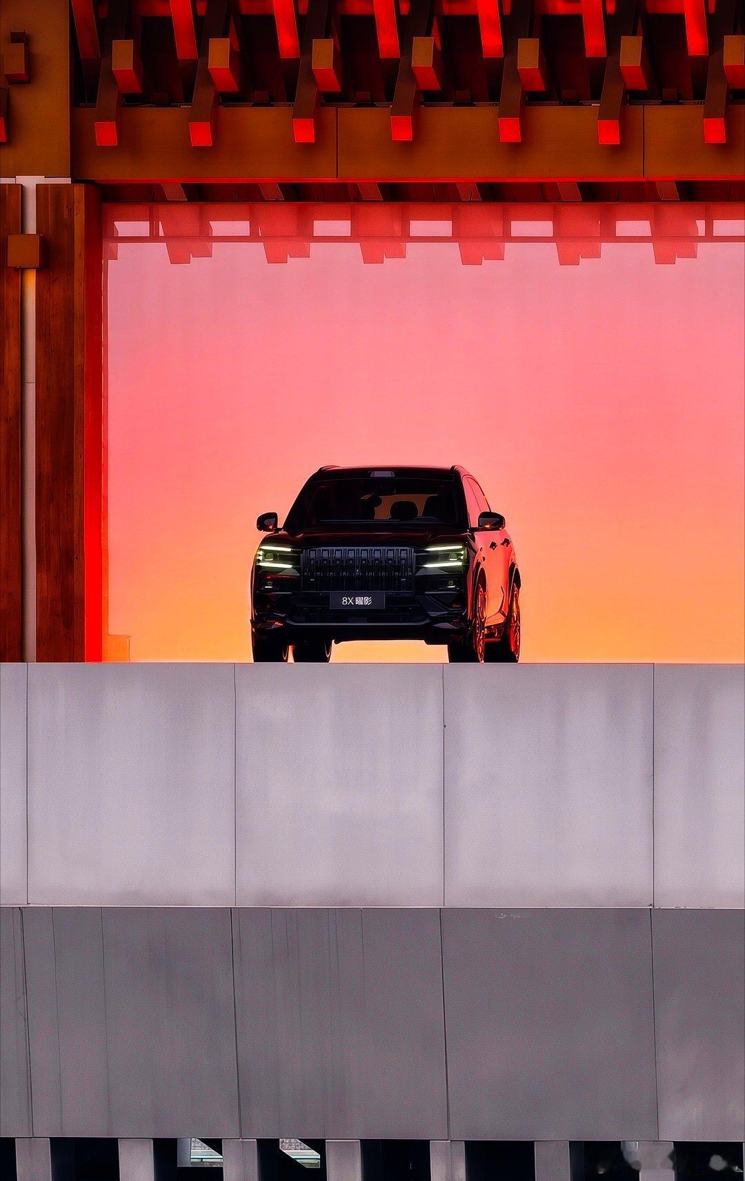 8x这个现场置景有点东西的有种什么势力登场的感觉极氪极氪大v聊车极氪8x