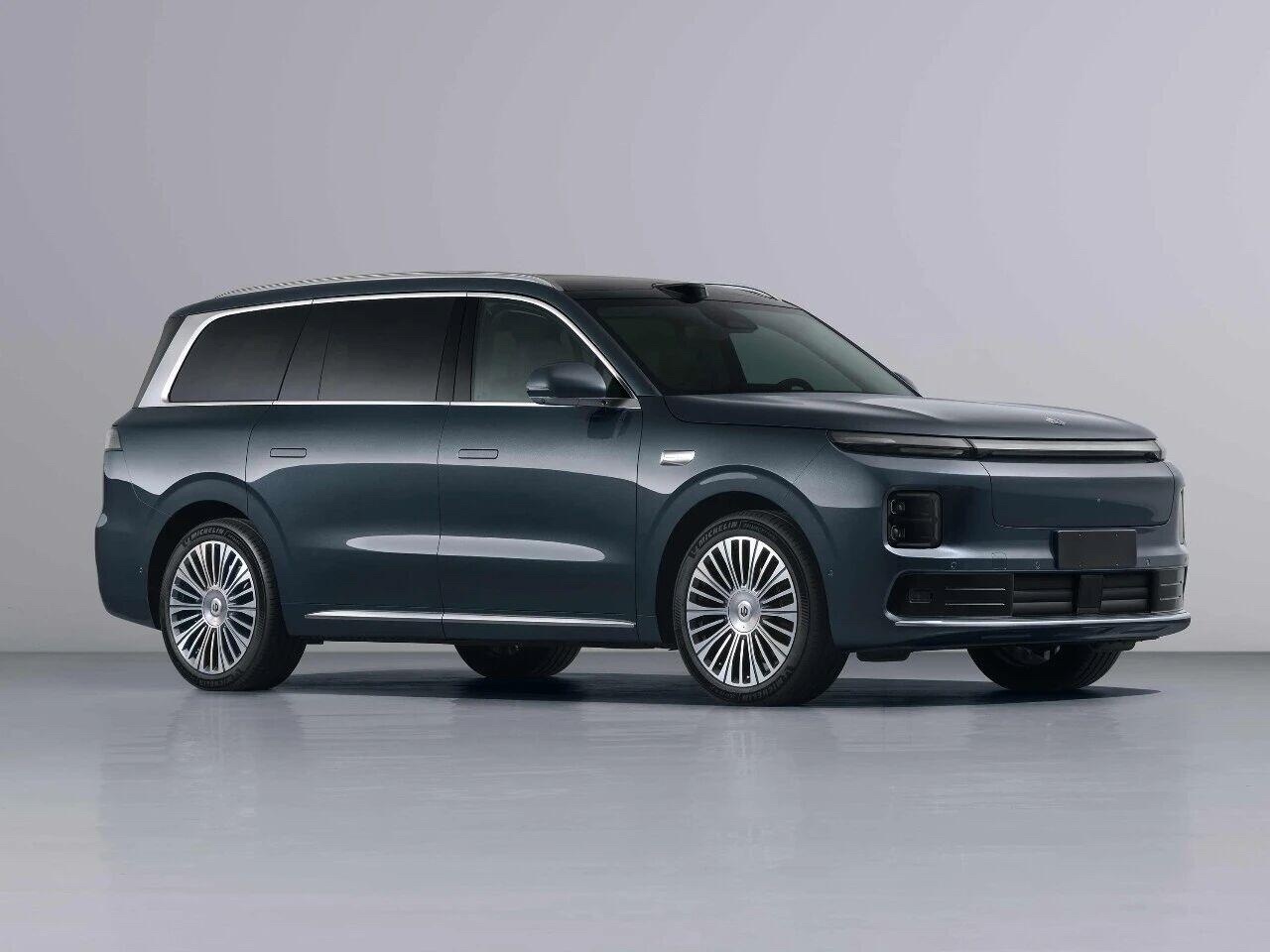 零跑果真是价格杀手，D19这么大个的SUV，动力，智驾硬件和各种配置都不差，顶配