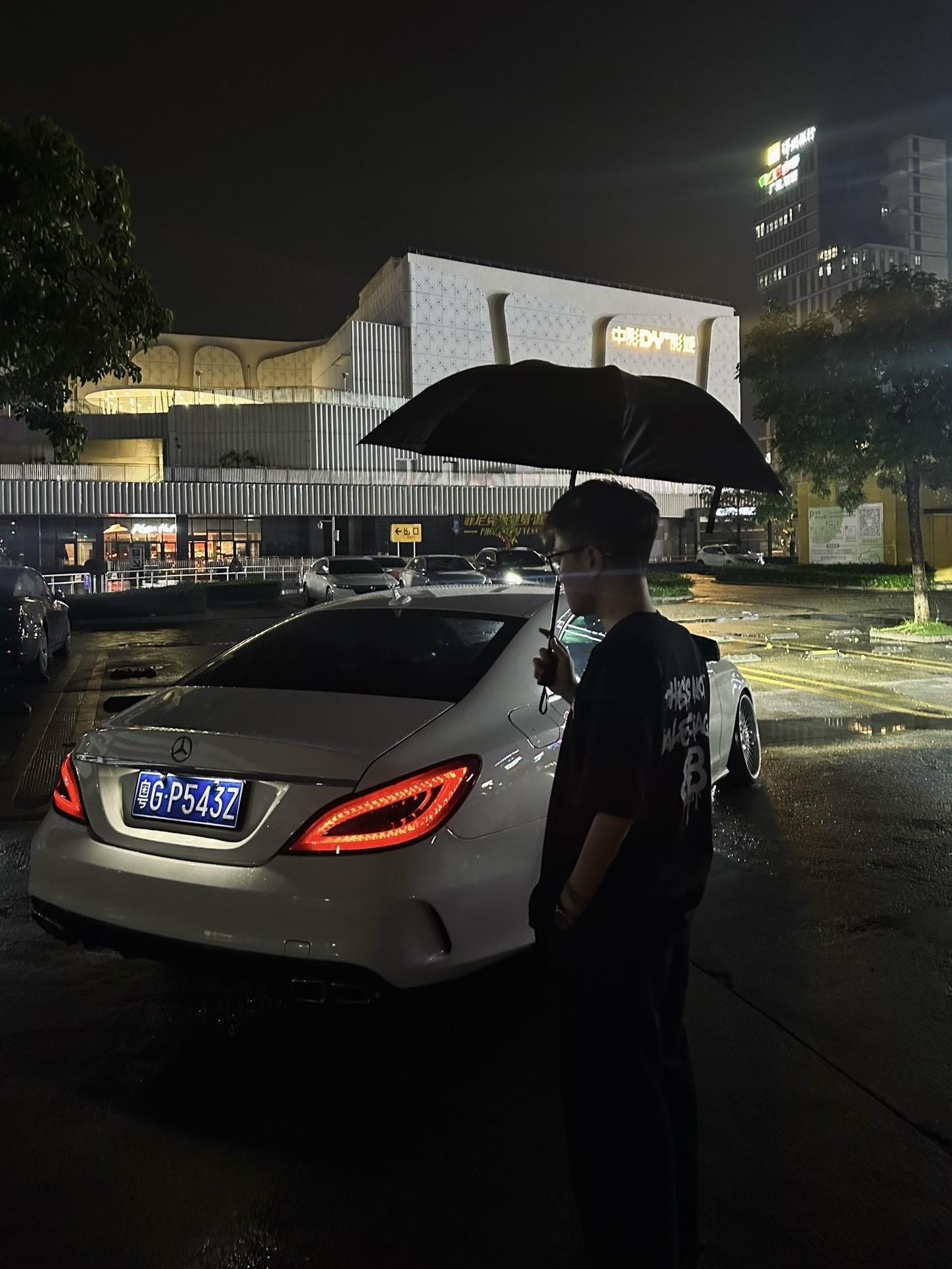 我缝缝补补太多次 直到有一天我突然觉得不太体面了 就不想要了
