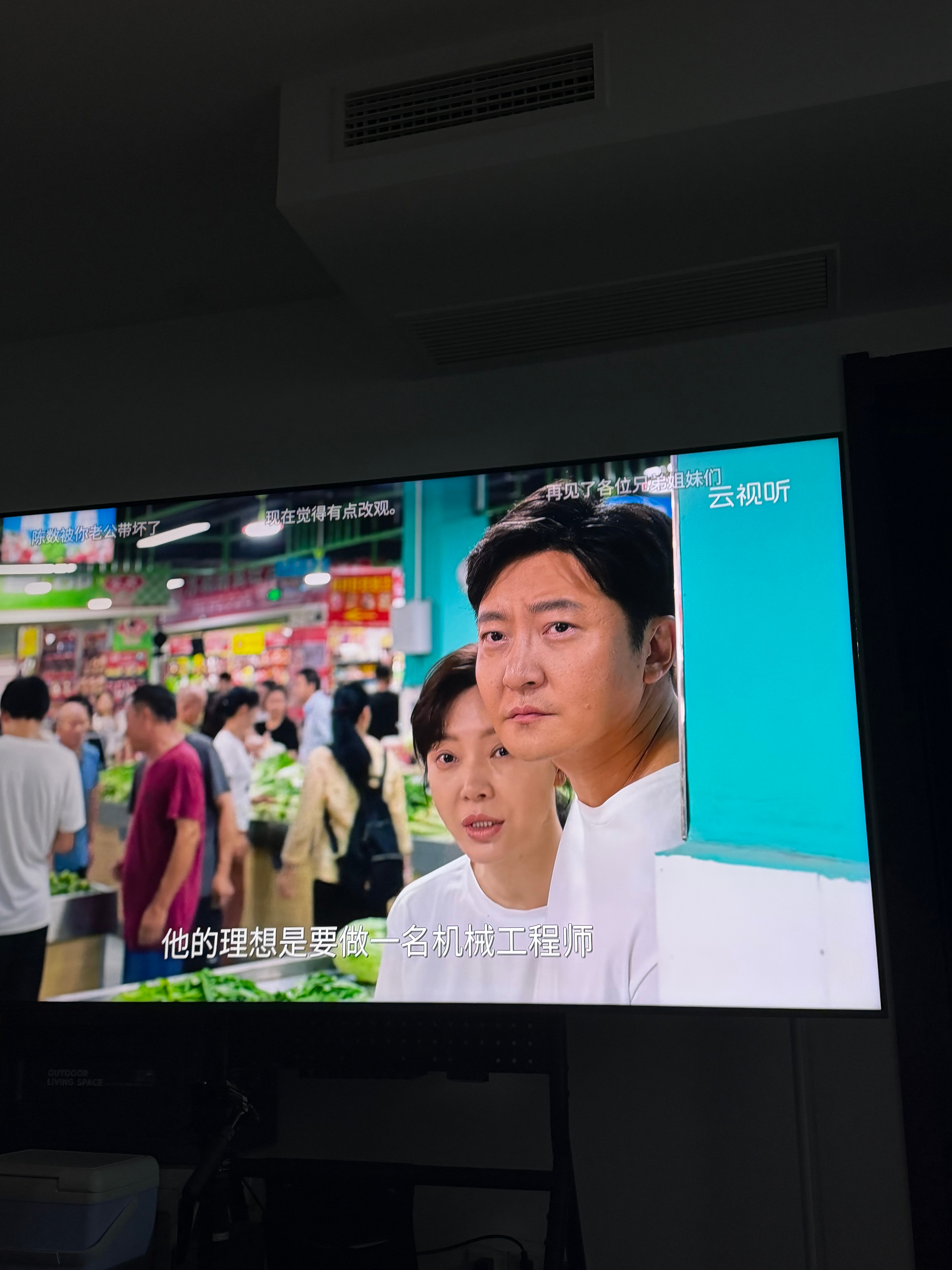 我可太喜欢郭京飞了哈哈哈哈哈不愧是话剧演员出来的 