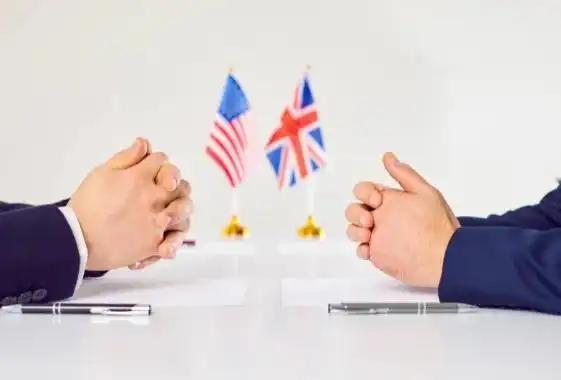 2025 年 9 月 18 日，美国总统特朗普和英国首相斯塔默共同宣布签署了一项