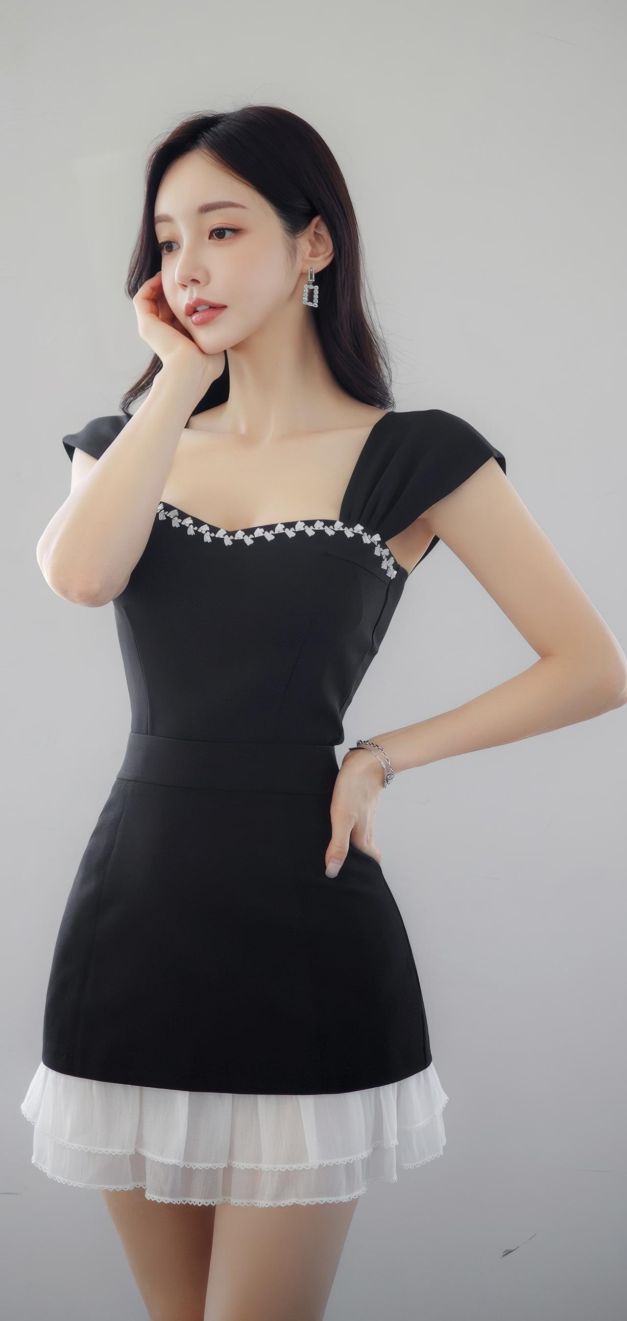 优雅黑裙，甜美蝴蝶结，清新自然，时尚百搭！🌸👗👠