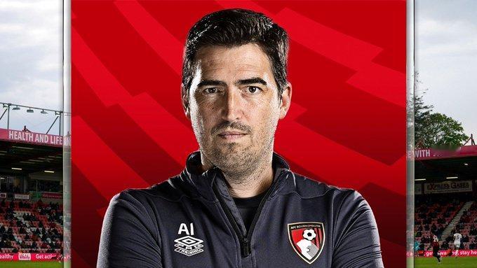 电讯报首席Jason Burt伊劳拉已成为最有力的候选人，与卡里克竞争曼联下一任
