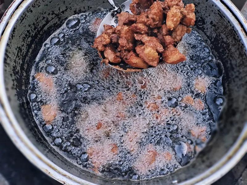 湖北11岁男孩酷爱油炸肉食，经常熬夜，确诊性早熟！骨龄13.5岁，预测身高从1米