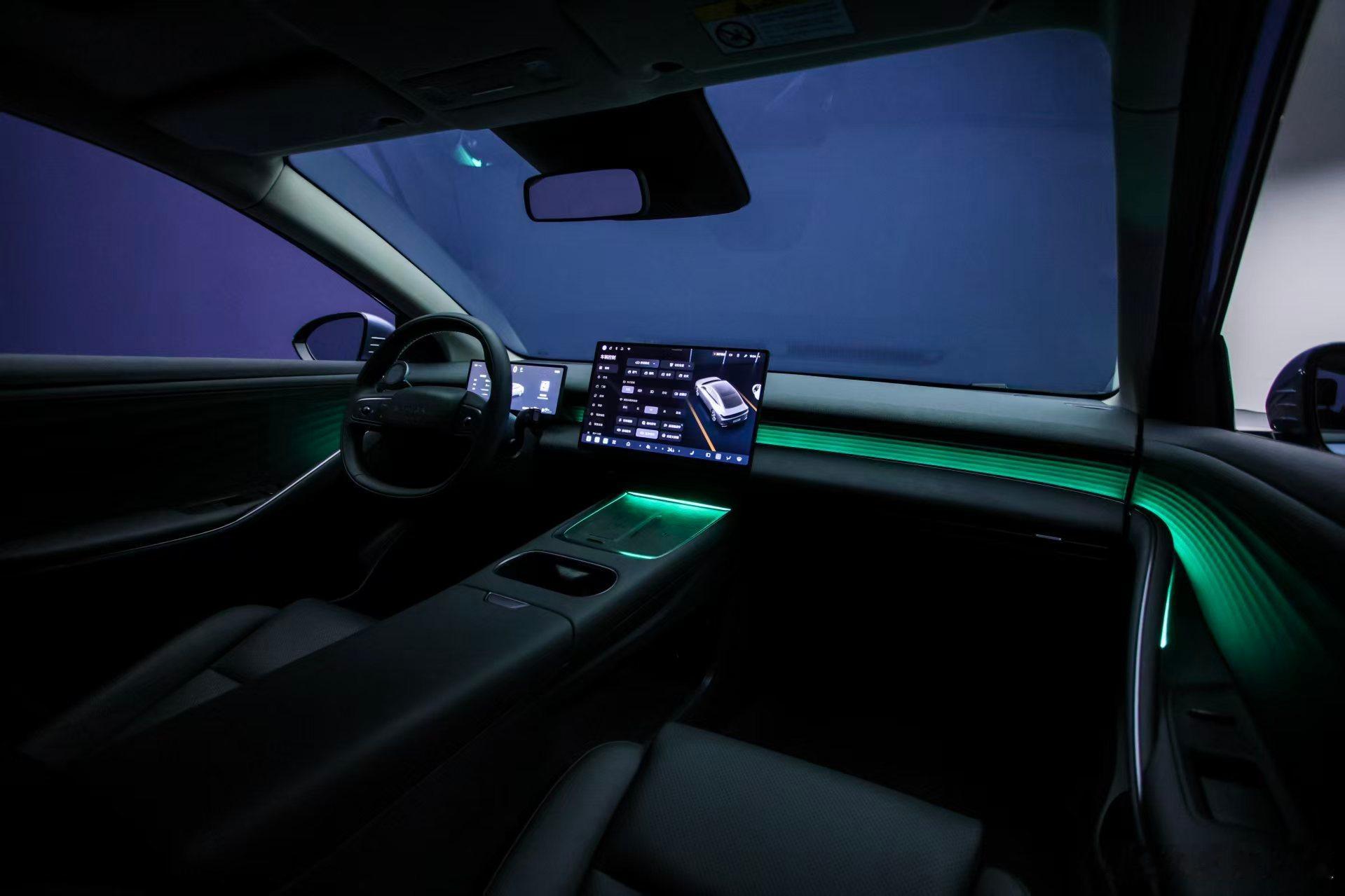 江湖不是打打杀杀，江湖是人情世故。N7的合资纯电销冠名头，让东风日产尝到了甜头，