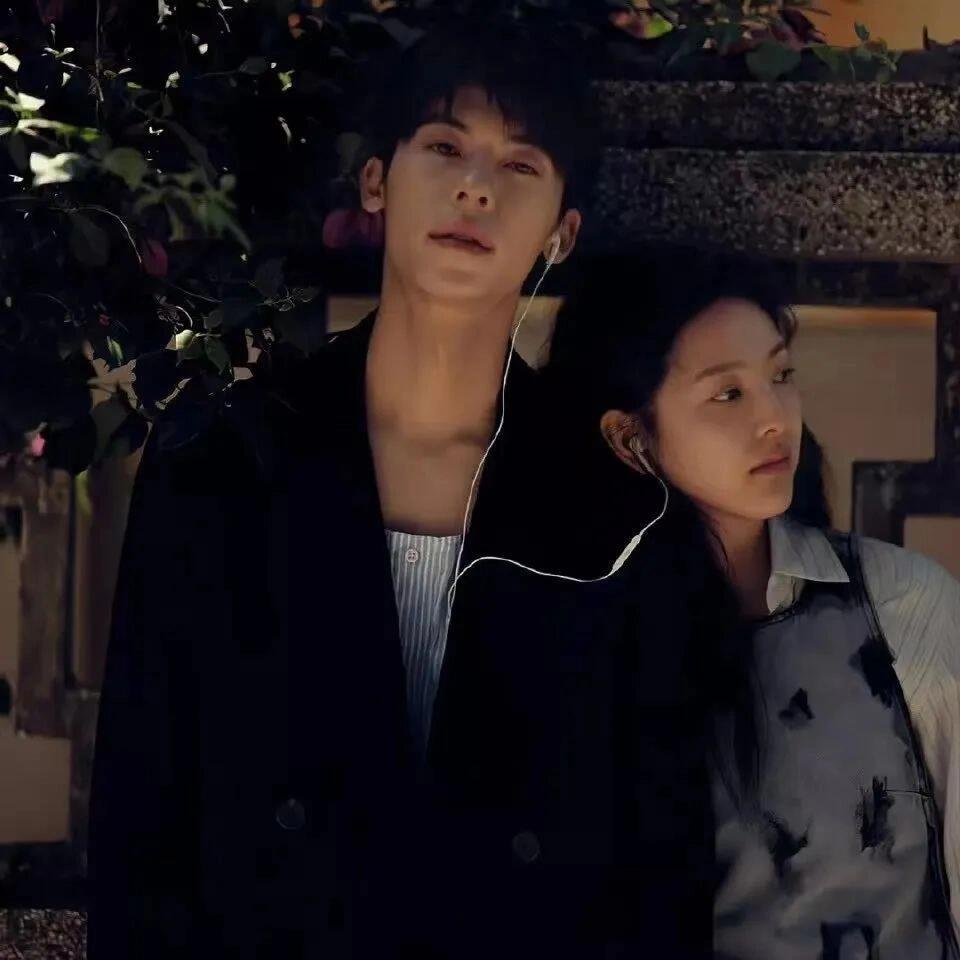 九图体娱博主曝许光汉周子瑜恋情还记得当年的许光汉&章若楠嘛，曾经是多少人的意难平