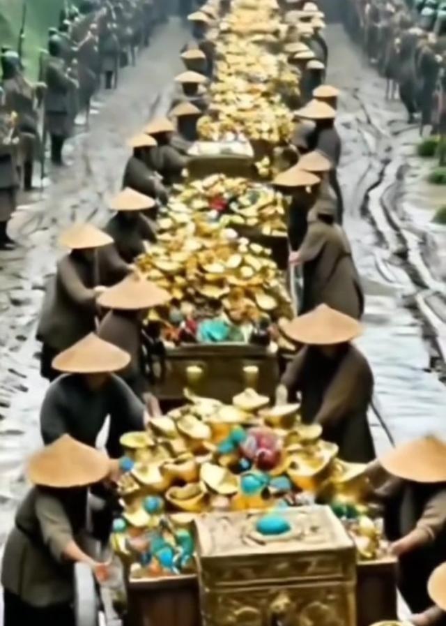 1398年，明太祖朱元璋驾崩，随其进入地府的有数百妃嫔，数吨金银珠宝。可谓奢糜之
