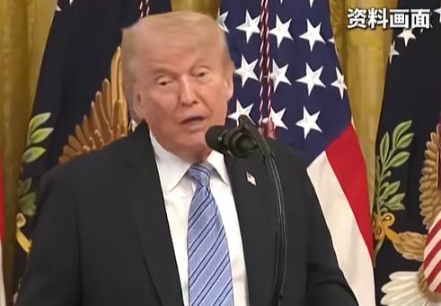 5月1日同一天发生三件大事，直接戳破美国霸权遮羞布：福特号航母创纪录部署后狼狈撤