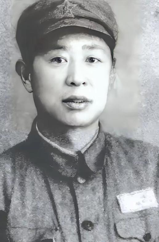 1944年新四军情报员被捕后假意投降，他给上级写了一封信：日军争取我投降，我无法