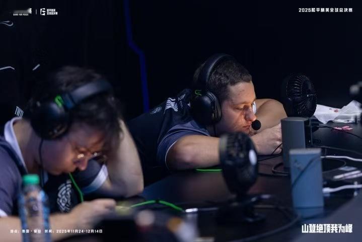 全球总决赛终局之战世界赛终局之战开幕式 星光汇聚，巅峰启航！世界赛终局之战开幕式