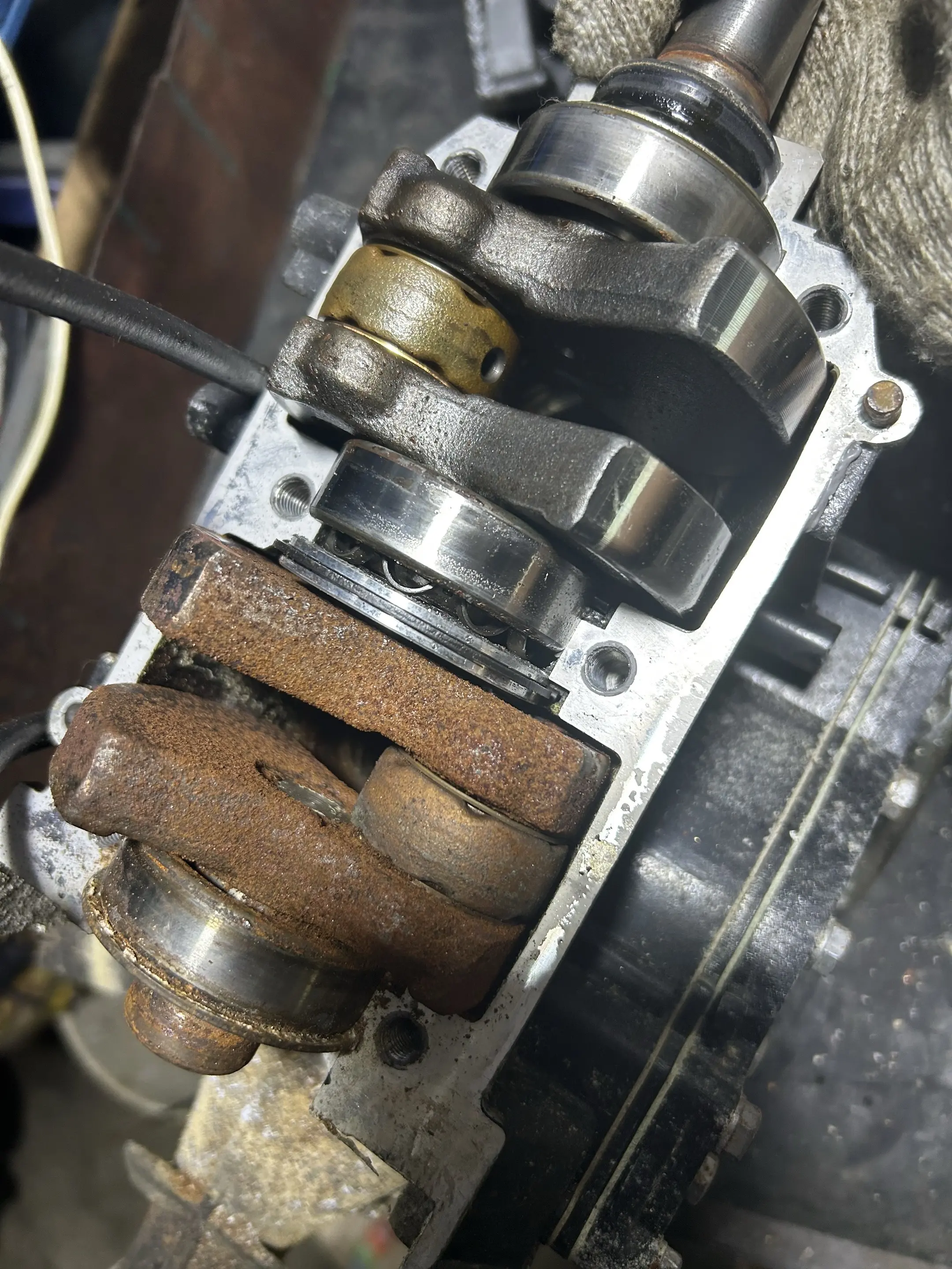 回收二手船外机，尸体机，泡水机