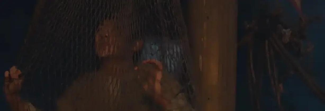 最毒的不是乱世。
是亲妈。
一句“规矩不能废”，就把亲闺女推进去，给人当五年奴婢