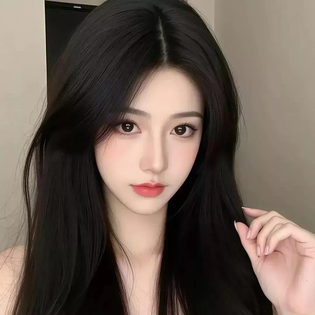 温柔黑发，甜美微笑，你心动了吗？黑发红唇女神 温婉长发少女 红衣微笑少女 温柔长