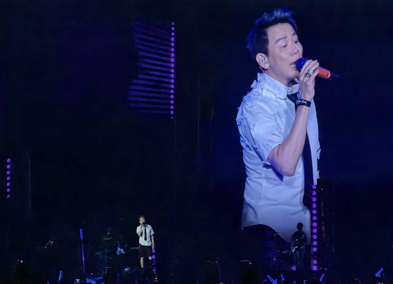 老大斯密马赛🥰
整理相册发现 帅照的背后是一张又一张表情包
五旬老人就是如此美