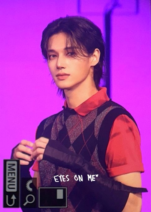 郑友荣  预览｜260728 showcase 一部©eyesonme_wy 