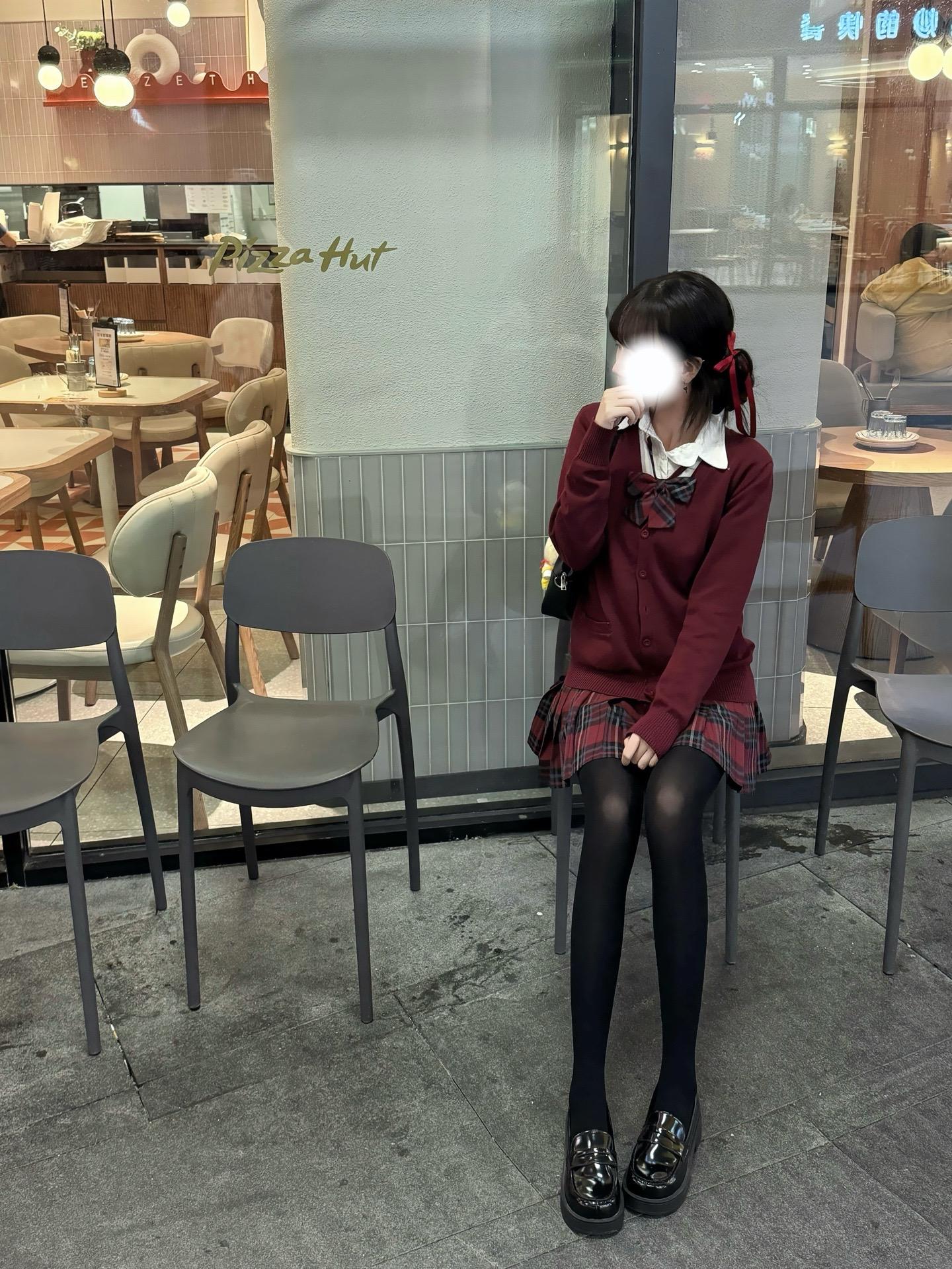 后来我听懂了于是 也懂了我们的结局。