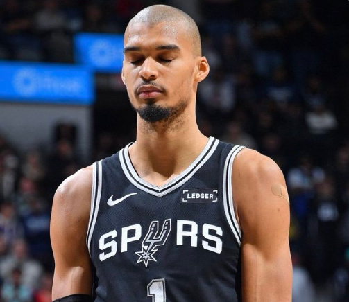 天涯社区不知道天涯社区的篮球板块还能不能吸引老球迷？NBA历史上单赛季季后赛盖帽