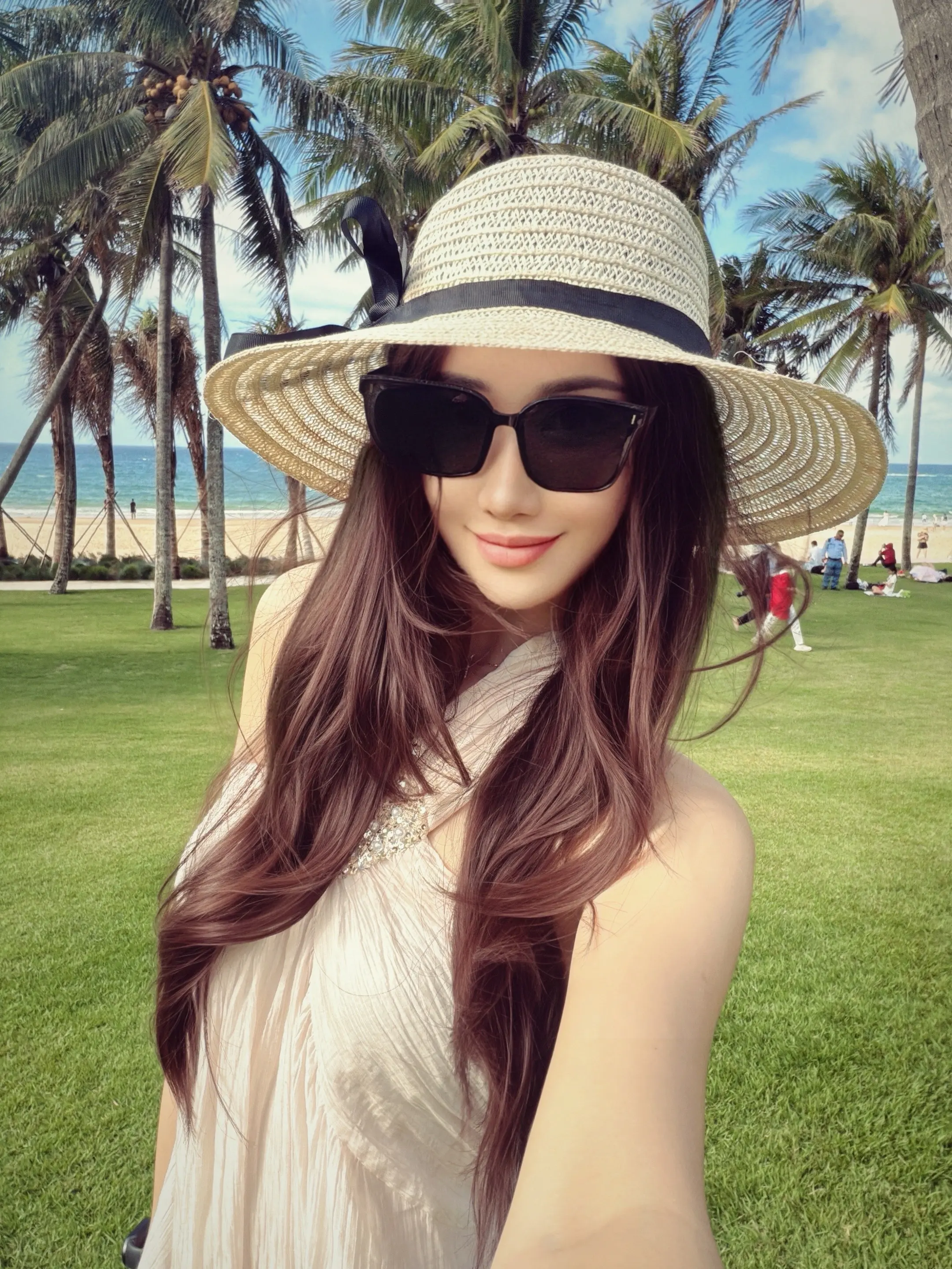 你醒啦 现在是2006年的夏天🌴