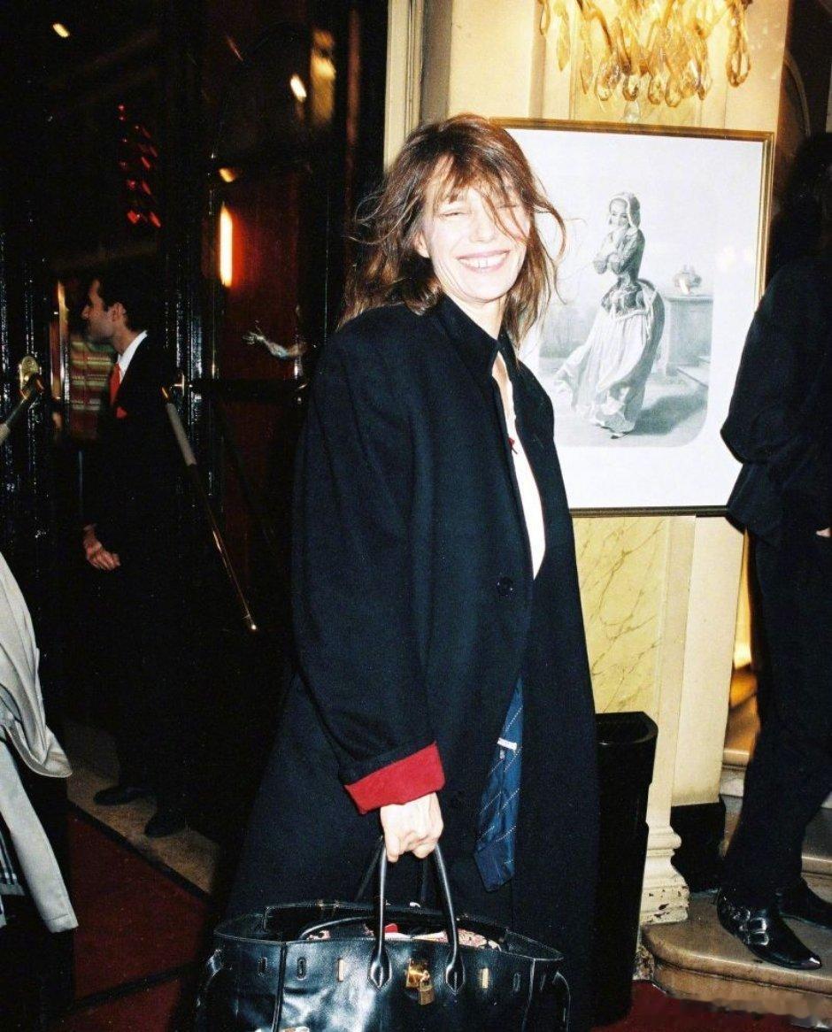 Jane Birkin 的原版 Hermès Birkin 手袋以1000w美元