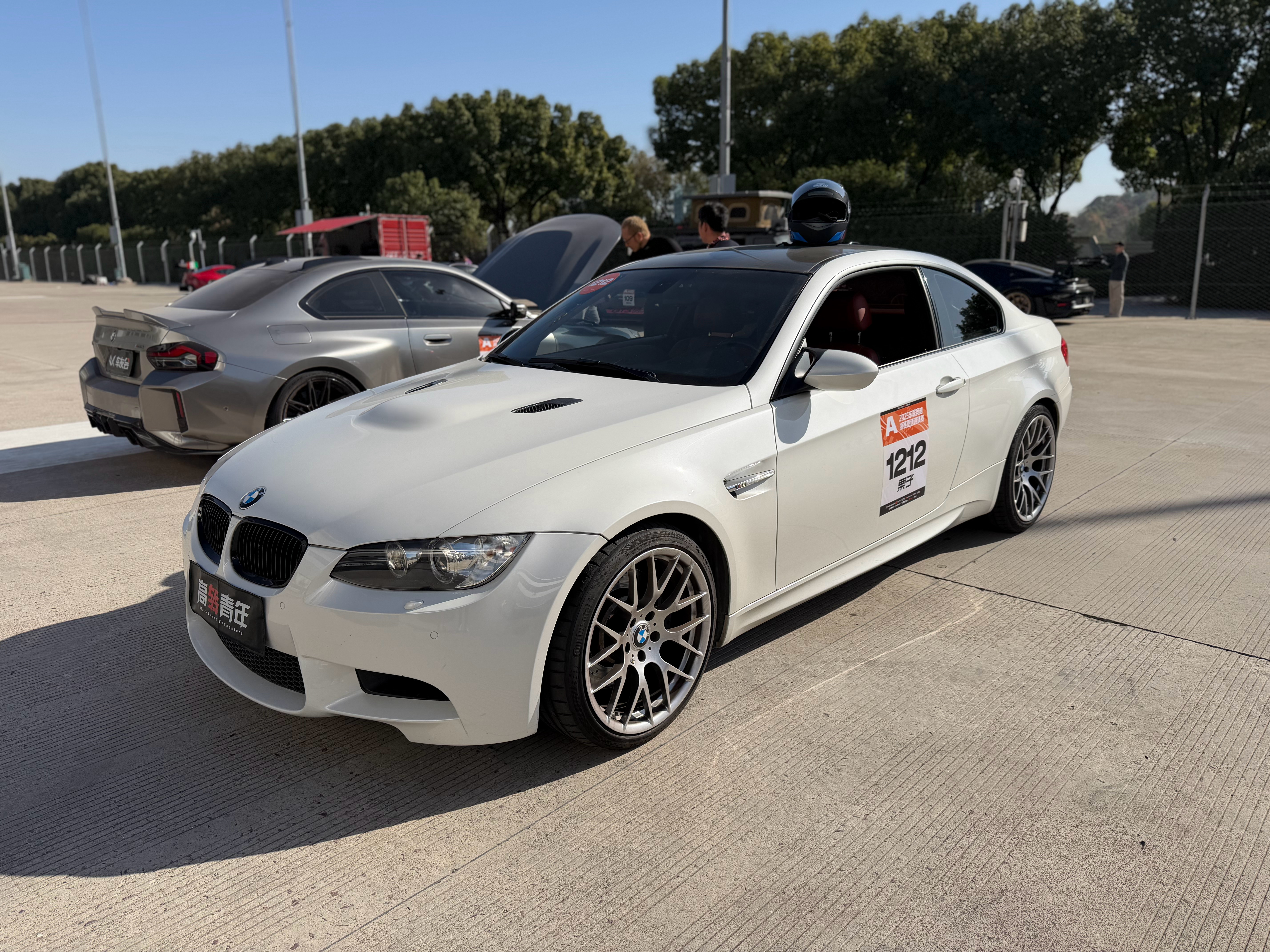 10万公里老M3，“中登”年纪了。素车，轮胎是马牌SC7原厂数据，不知道浙赛能到