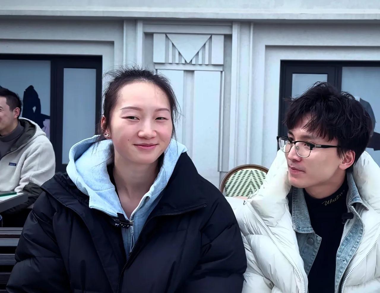 仲慧主动袒露在国家队心路历程～
仲慧：看到了一些球迷对自己的评论，有好的有不好的