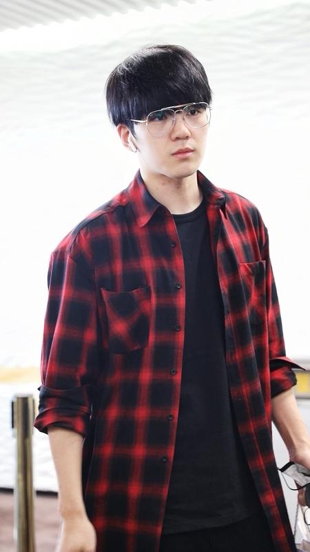 11月25日，演员仝卓发求助信息，说一起长大的弟弟11月13日外出工作后失联。弟