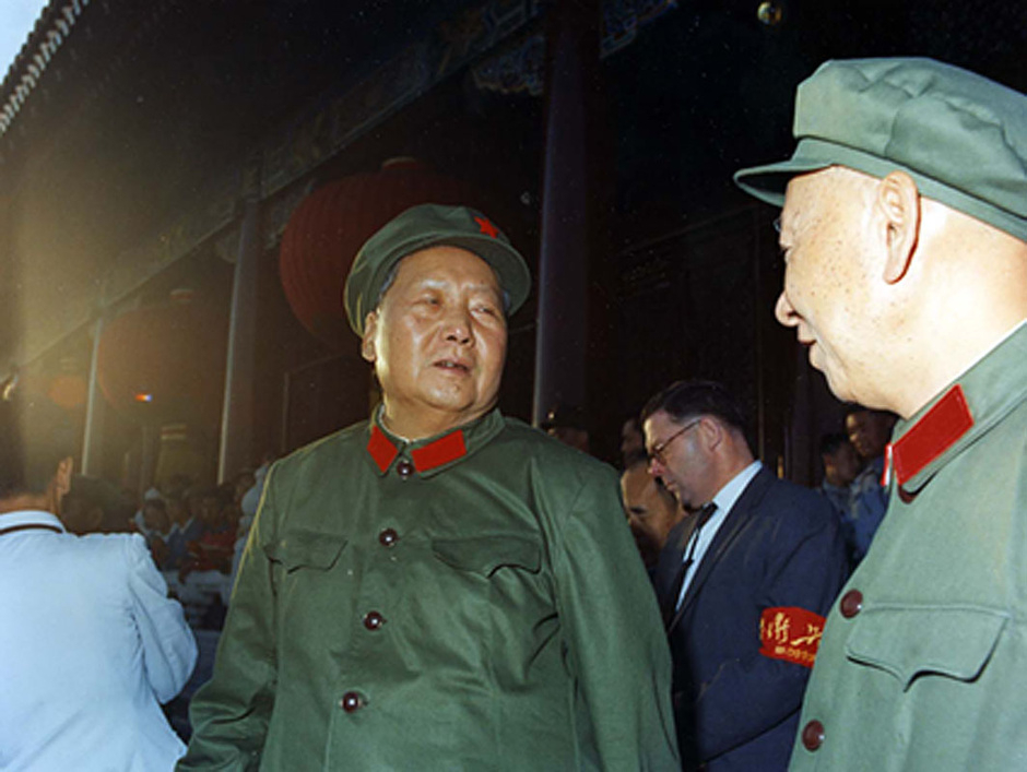 #历史上的今日# 1969年11月12日刘少奇在河南开封逝世，终年七十一岁 ​​