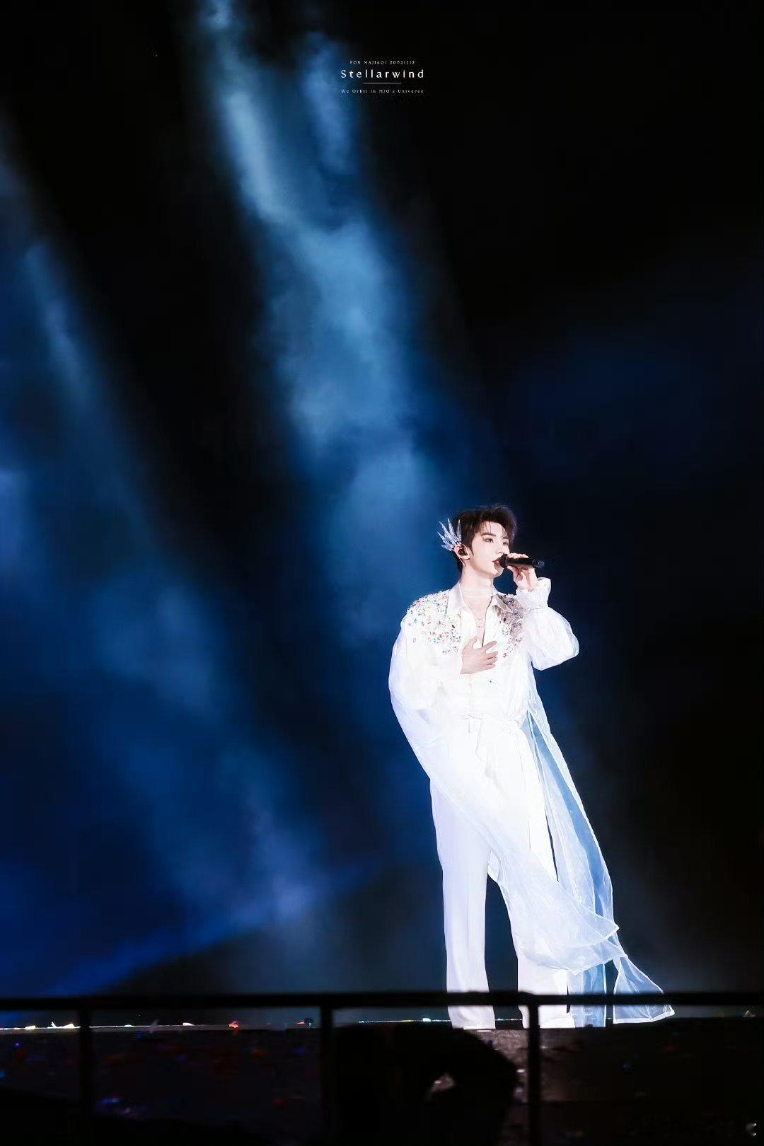 马嘉祺 💜青年演员马嘉祺 买再多的周边你也不在我的身边