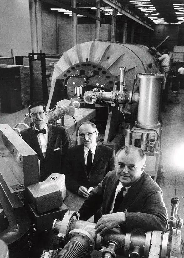 上世纪四五十年代，中国科技百废待兴，核物理研究几乎从零起步。而此刻，当大洋彼岸的