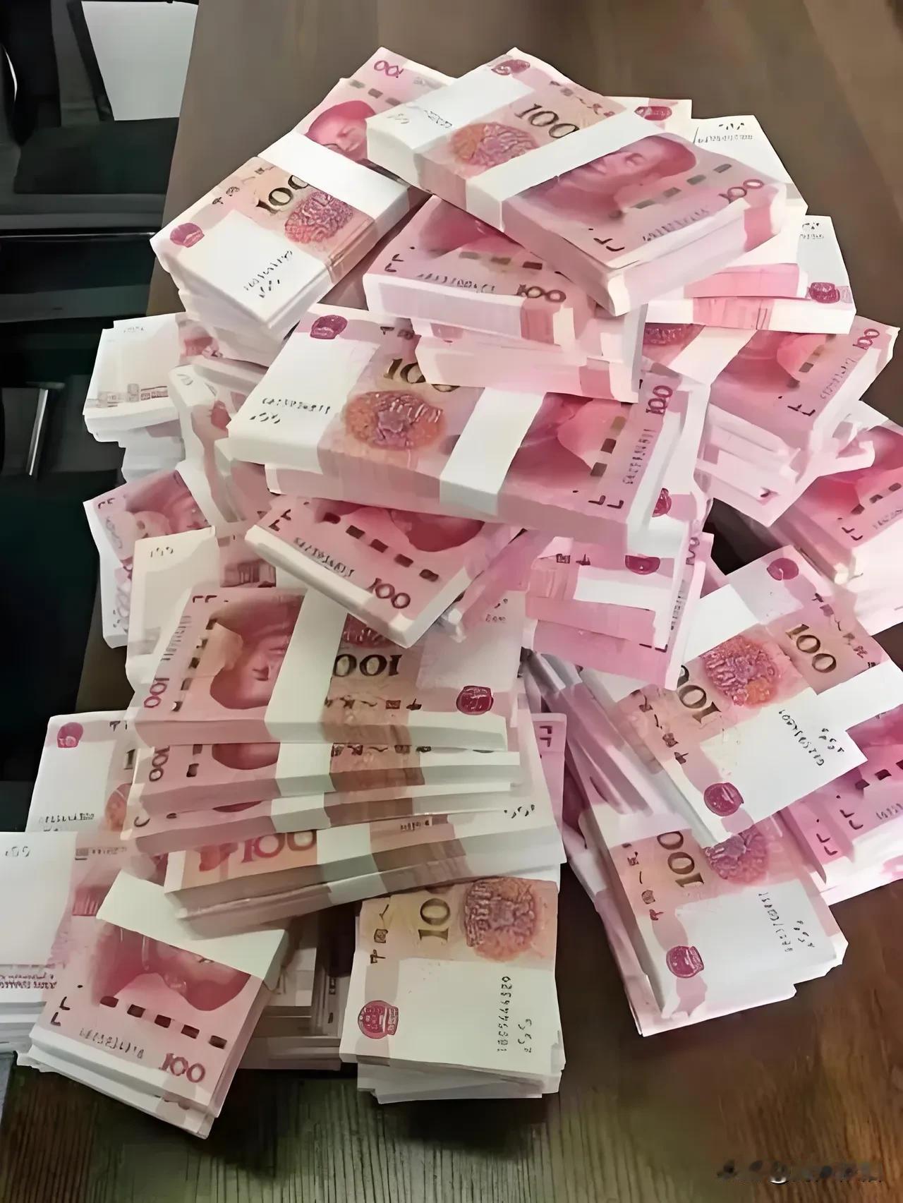 《卜算子·咏金钱》
 
钱财恰似川中水，
少则身难济。
一日无资度日愁，
枯渴人