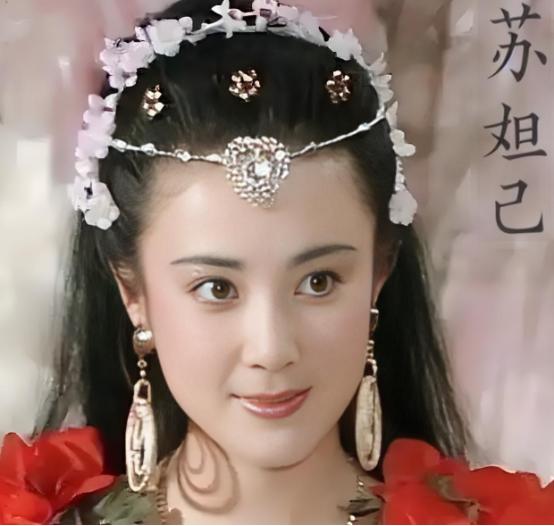 难怪女娲不敢保妲己！姜子牙斩她后才恍然大悟：原来封神榜背后，还有更可怕的天意。