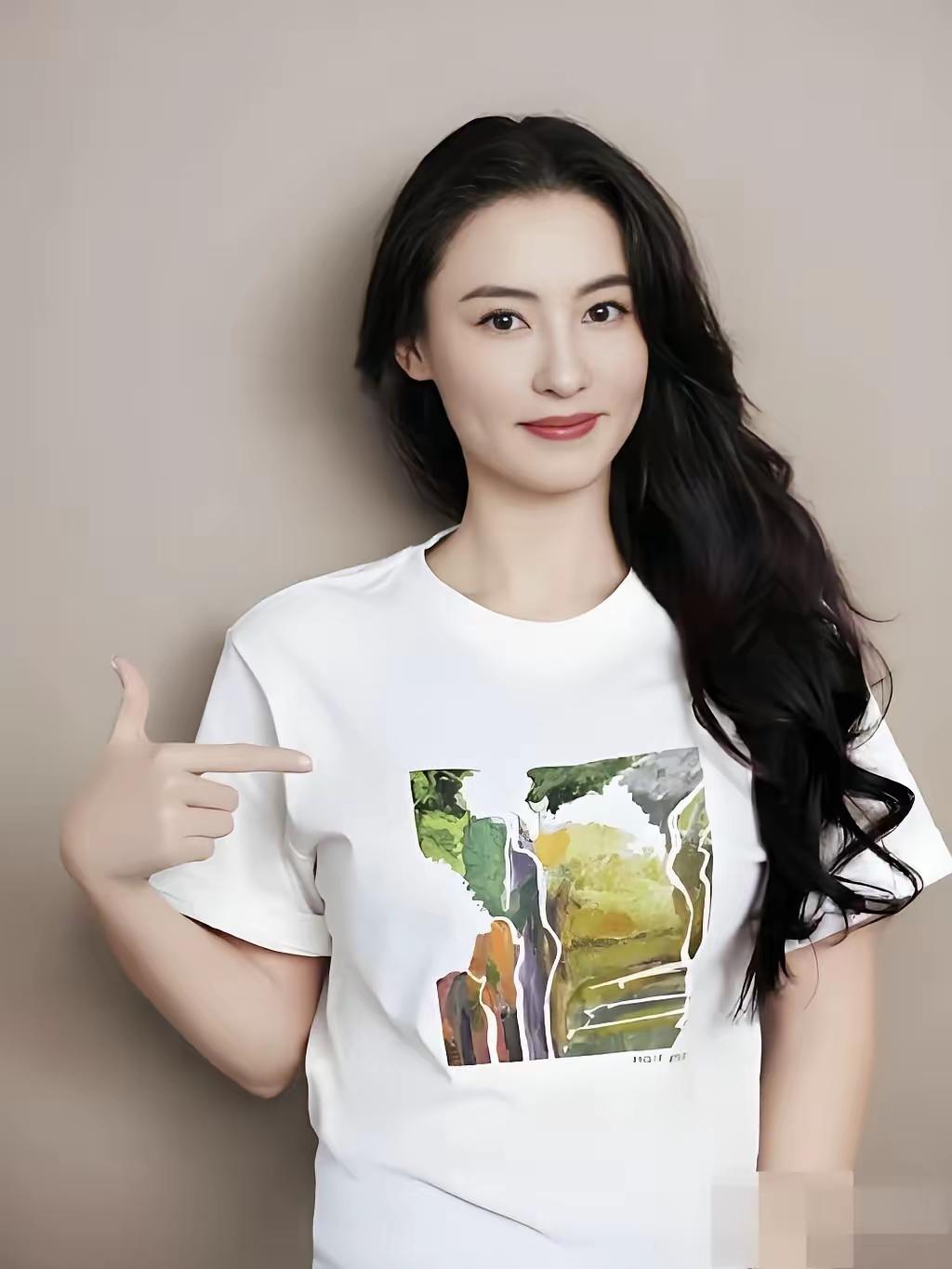 我很肯定地说
​张柏芝，
​极大可能是谢霆锋长长的一生中，
​遭到被造谣被误解次