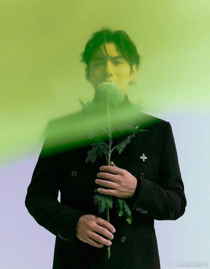 偶像剧就是严屹宽的统治区  不愧是古言天花板，告白台词又暖又会，举手投足全是成熟