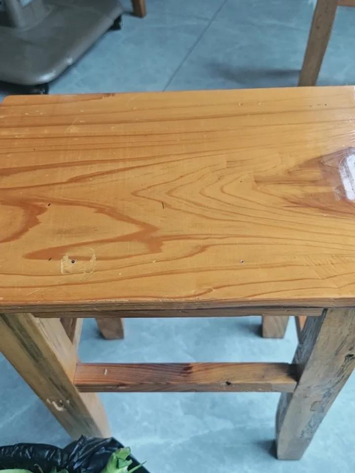 奥迪A4L车主有哪些特点我觉得首先是低调，然后是生意人或者行政人员，因为这款车主